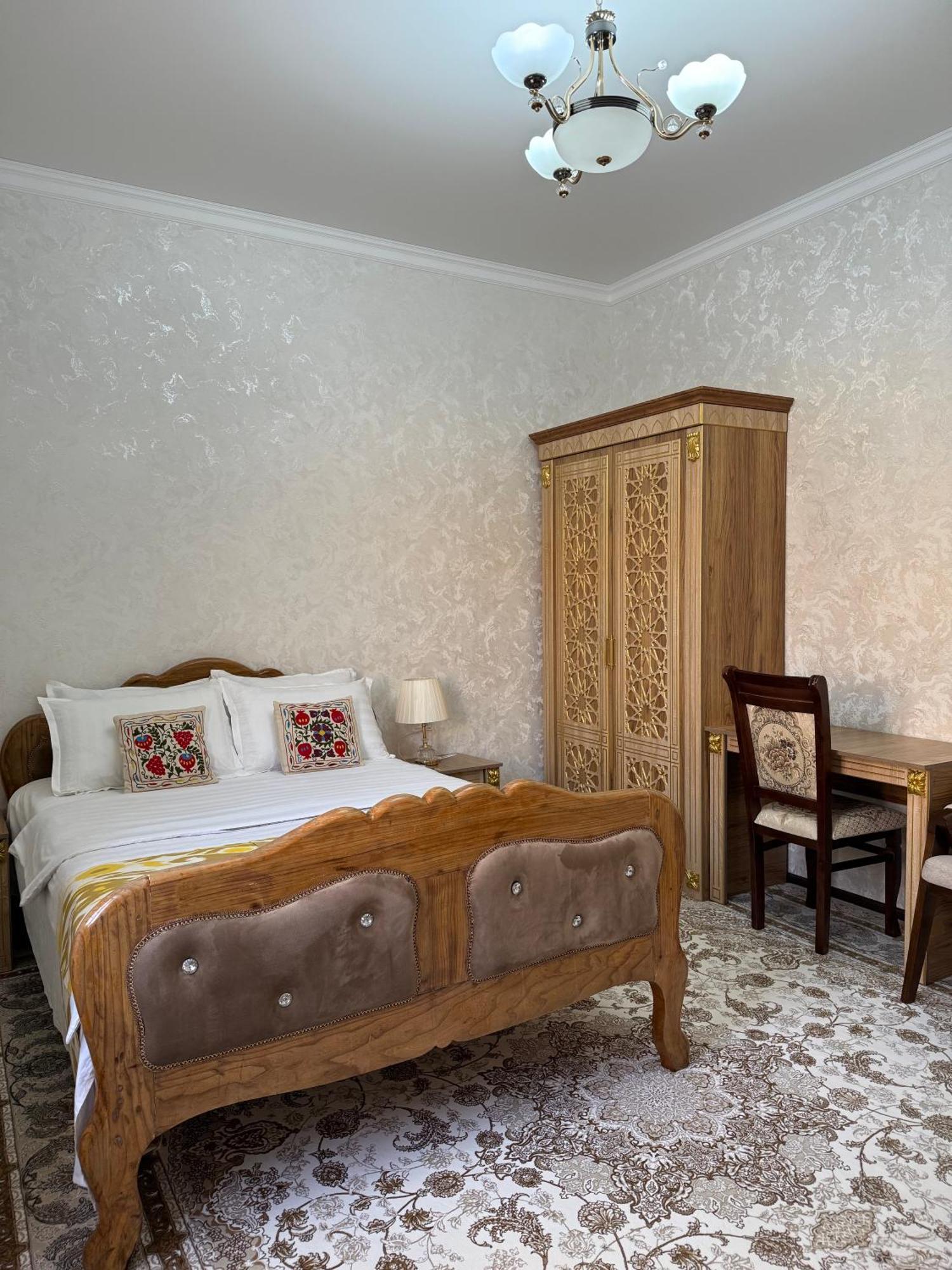 Hotel Said-Maxsum Khiva Esterno foto